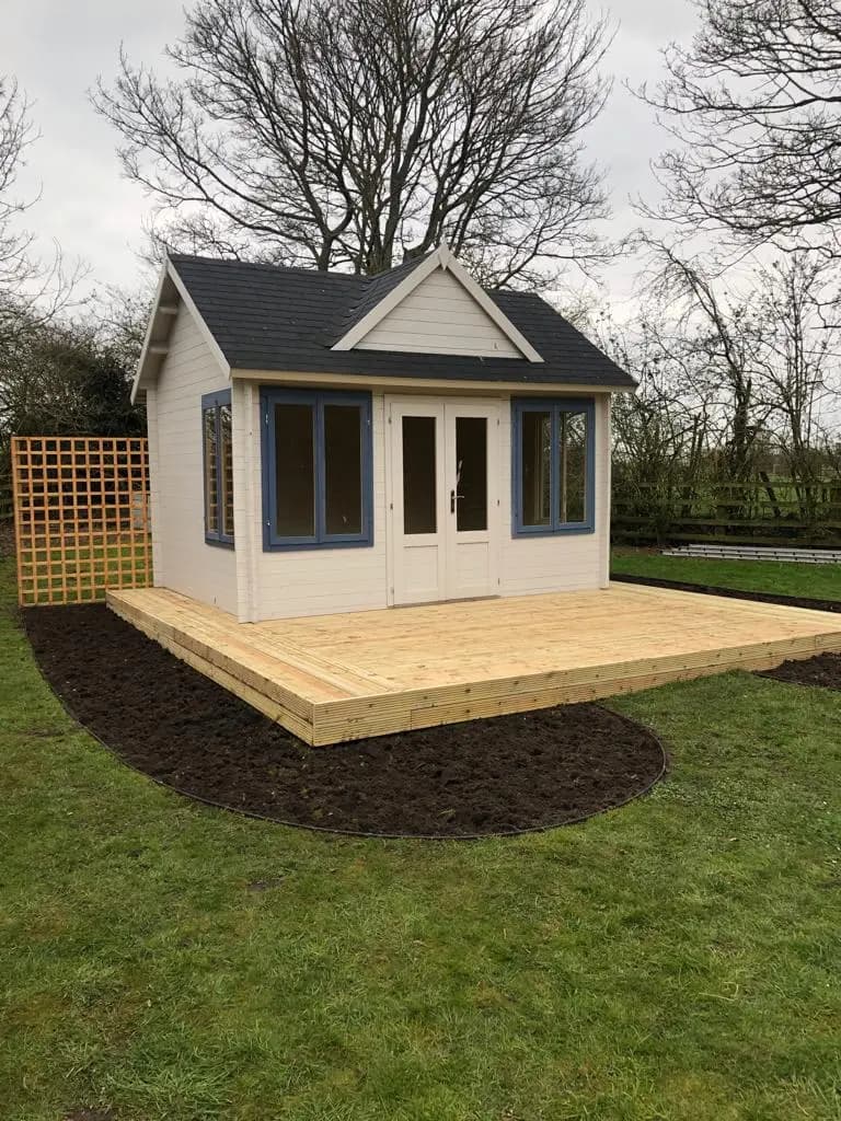 Green Scene Pergolas, Fencing, Sleepers & Decking Services