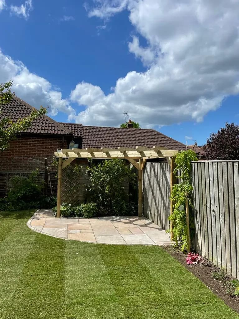Green Scene Pergolas, Fencing, Sleepers & Decking Services