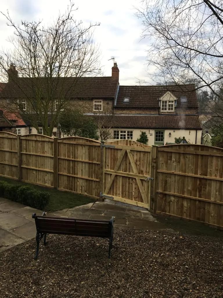 Green Scene Pergolas, Fencing, Sleepers & Decking Services